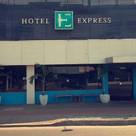 Hotel Express - Leva E Busca No Aeroporto Gratis 24 Horas Várzea Grande Exterior photo