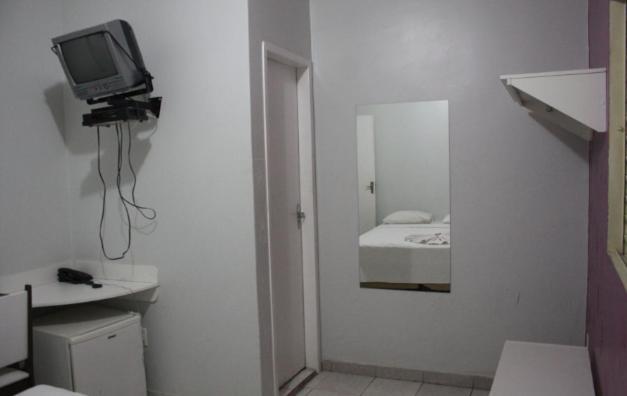Hotel Express - Leva E Busca No Aeroporto Gratis 24 Horas Várzea Grande Exterior photo