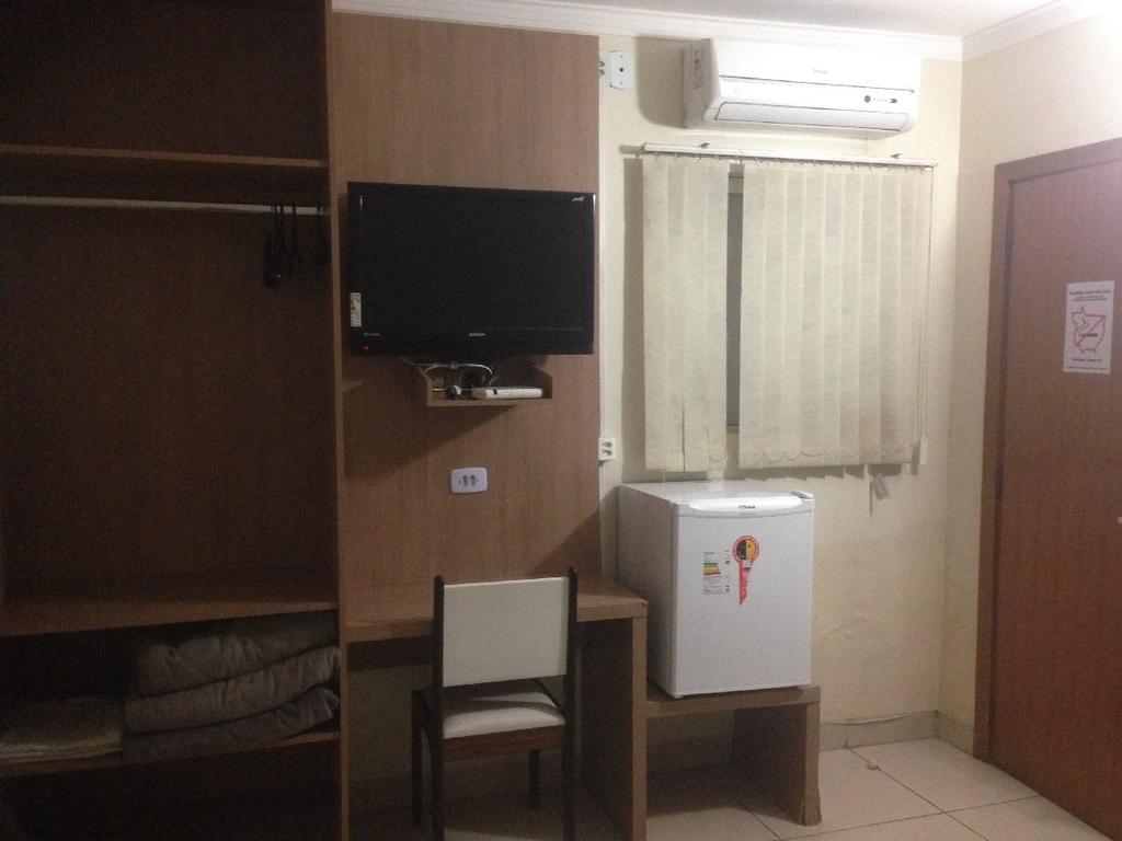 Hotel Express - Leva E Busca No Aeroporto Gratis 24 Horas Várzea Grande Exterior photo