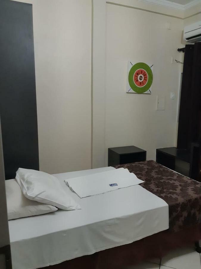 Hotel Express - Leva E Busca No Aeroporto Gratis 24 Horas Várzea Grande Exterior photo